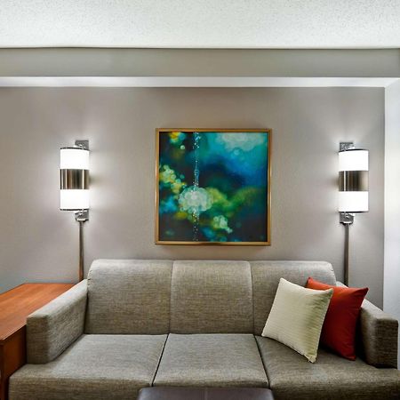Hyatt Place Birmingham/Hoover Bagian luar foto