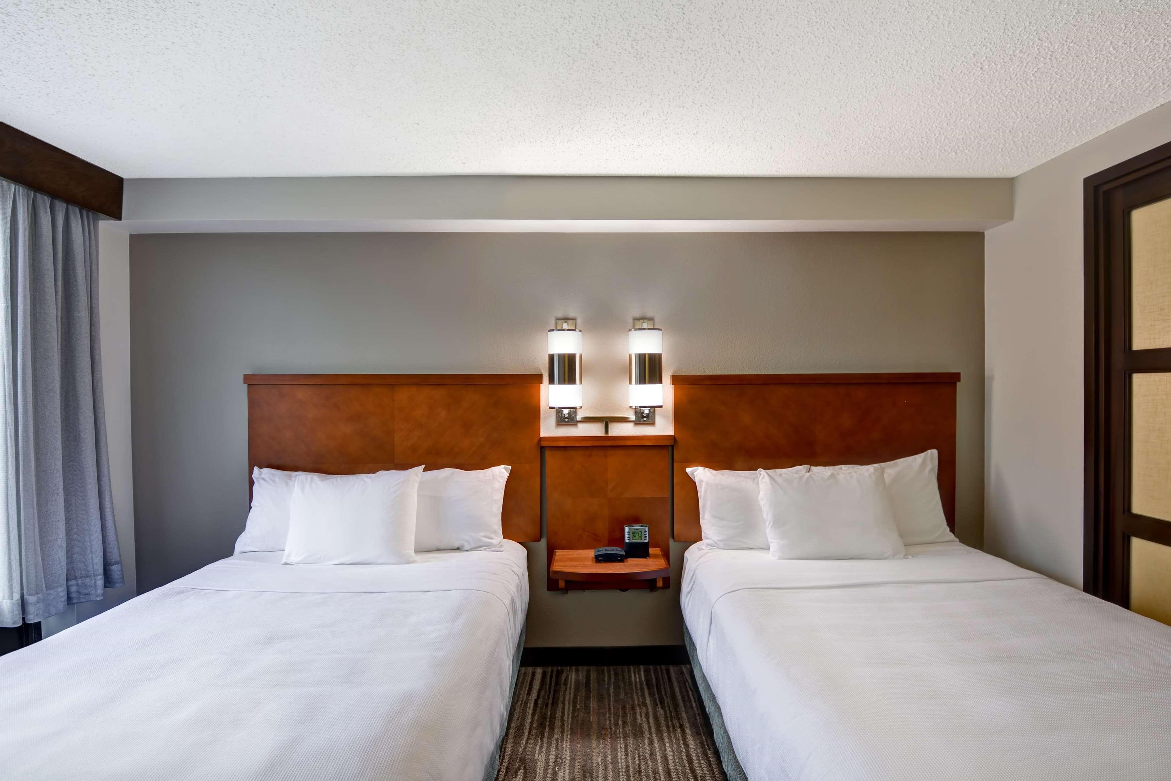 Hyatt Place Birmingham/Hoover Bagian luar foto