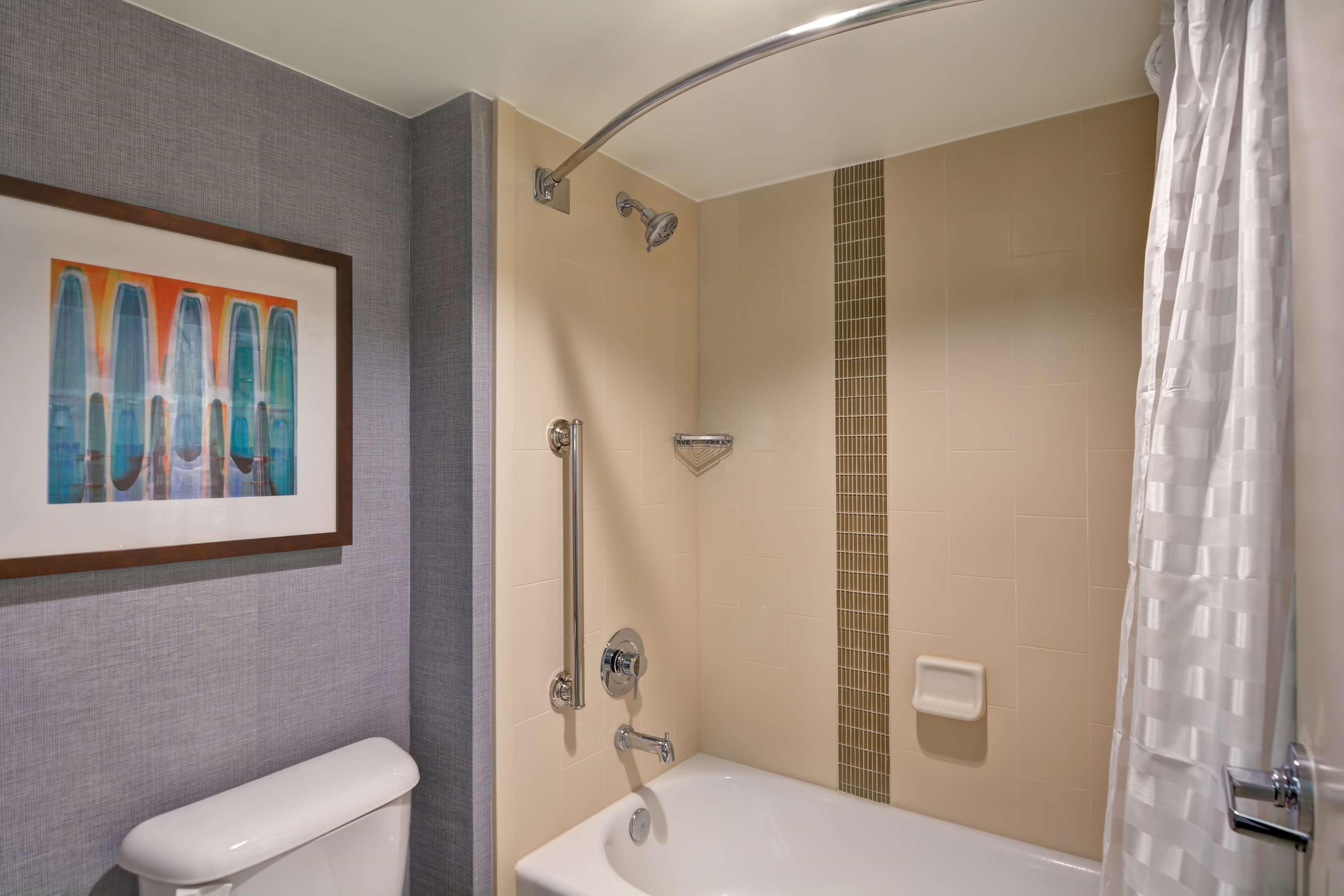 Hyatt Place Birmingham/Hoover Bagian luar foto