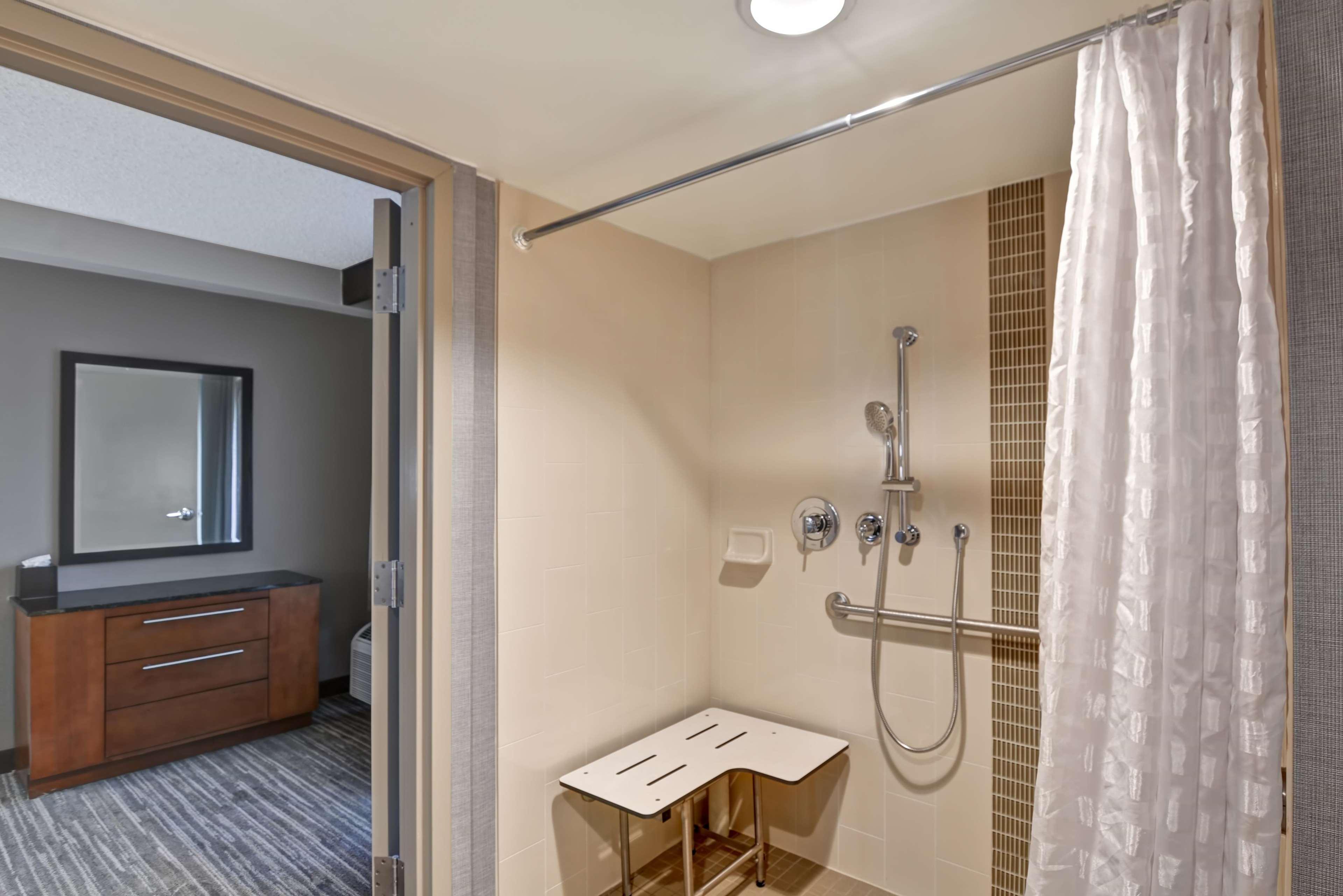 Hyatt Place Birmingham/Hoover Bagian luar foto