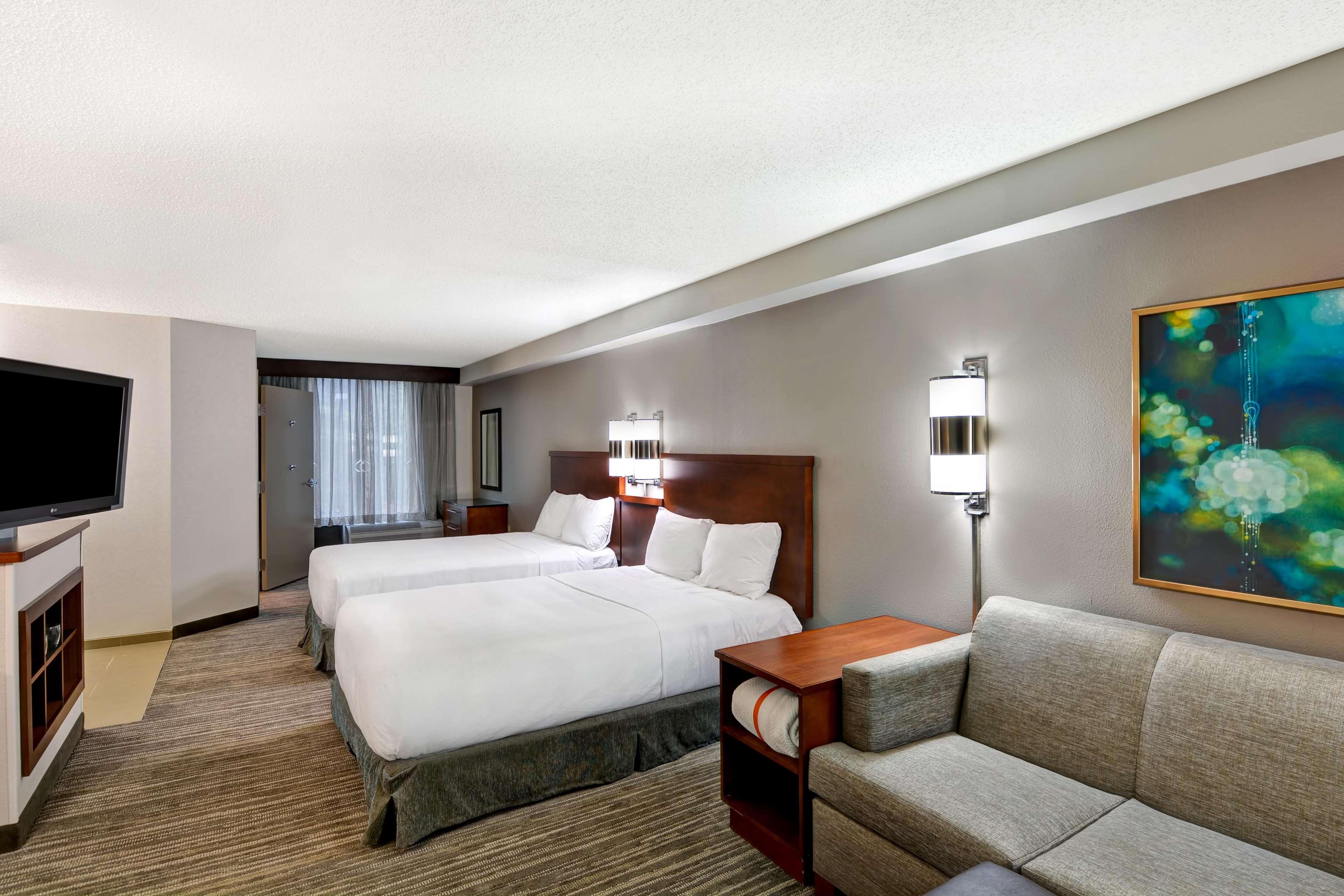 Hyatt Place Birmingham/Hoover Bagian luar foto