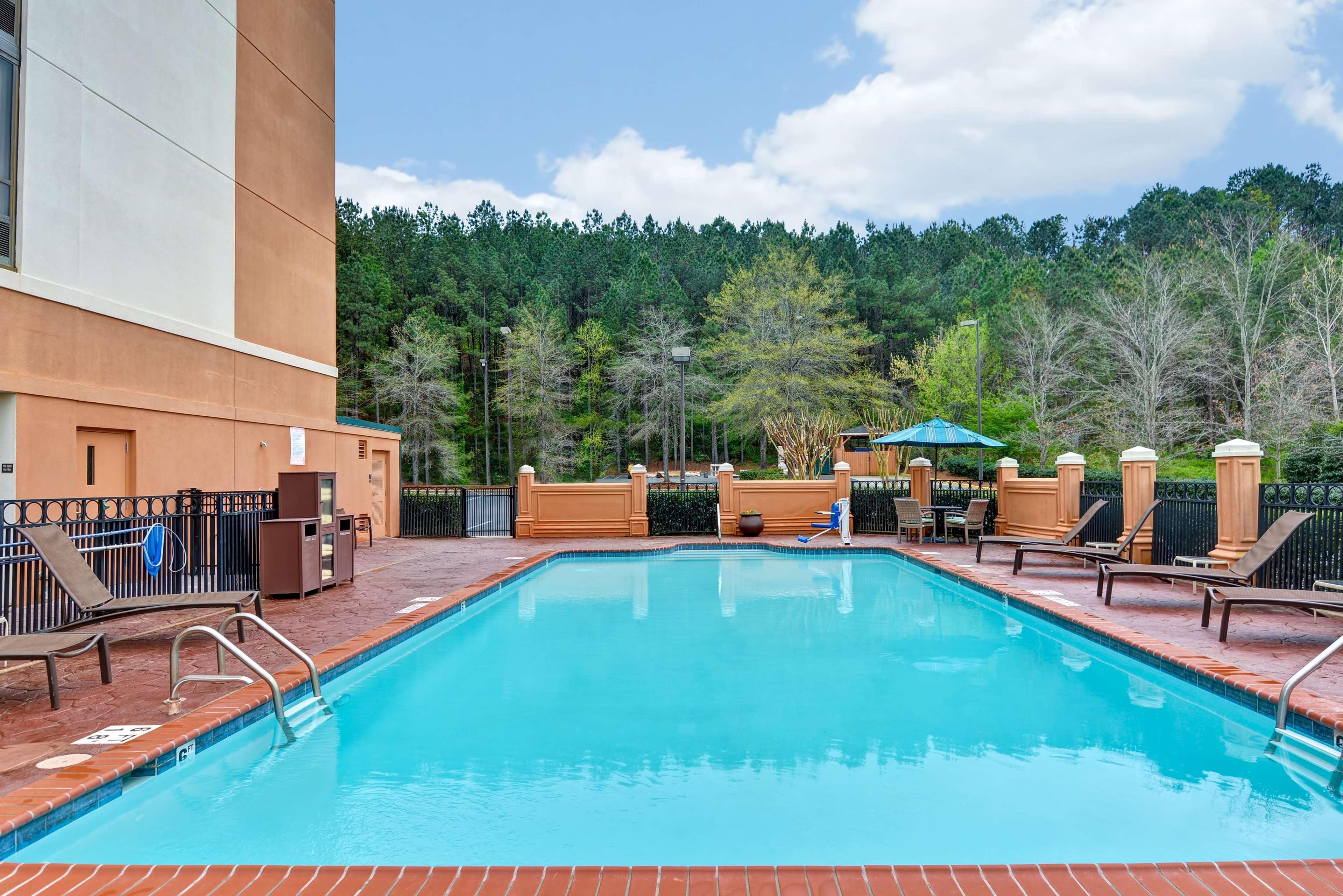 Hyatt Place Birmingham/Hoover Bagian luar foto